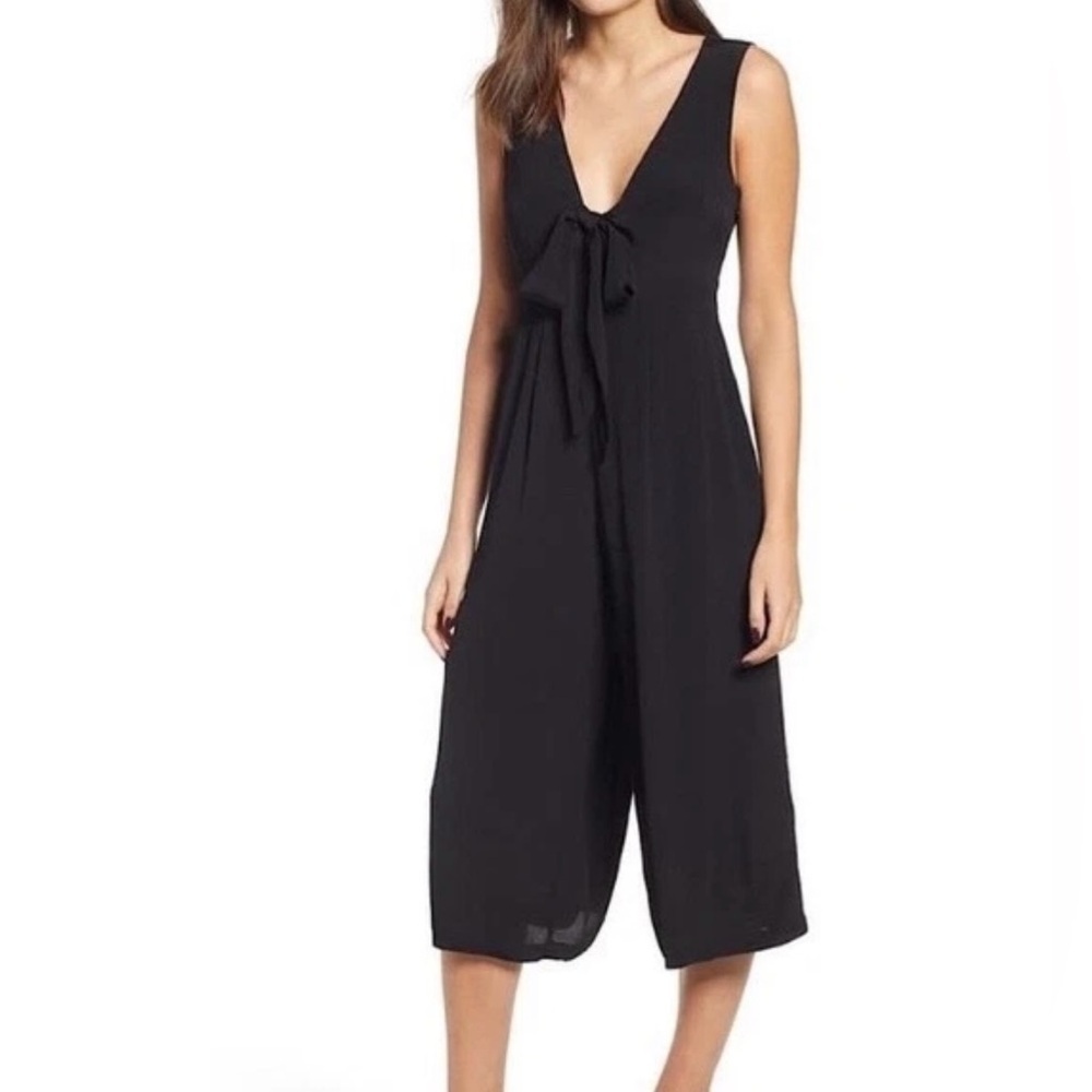 Leith Crepe Wide Leg Tie Front Deep V Halter Jumpsuit Womens Small